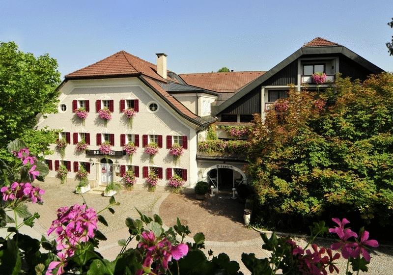 Gasthof Braeuwirt Bergheim Extérieur photo