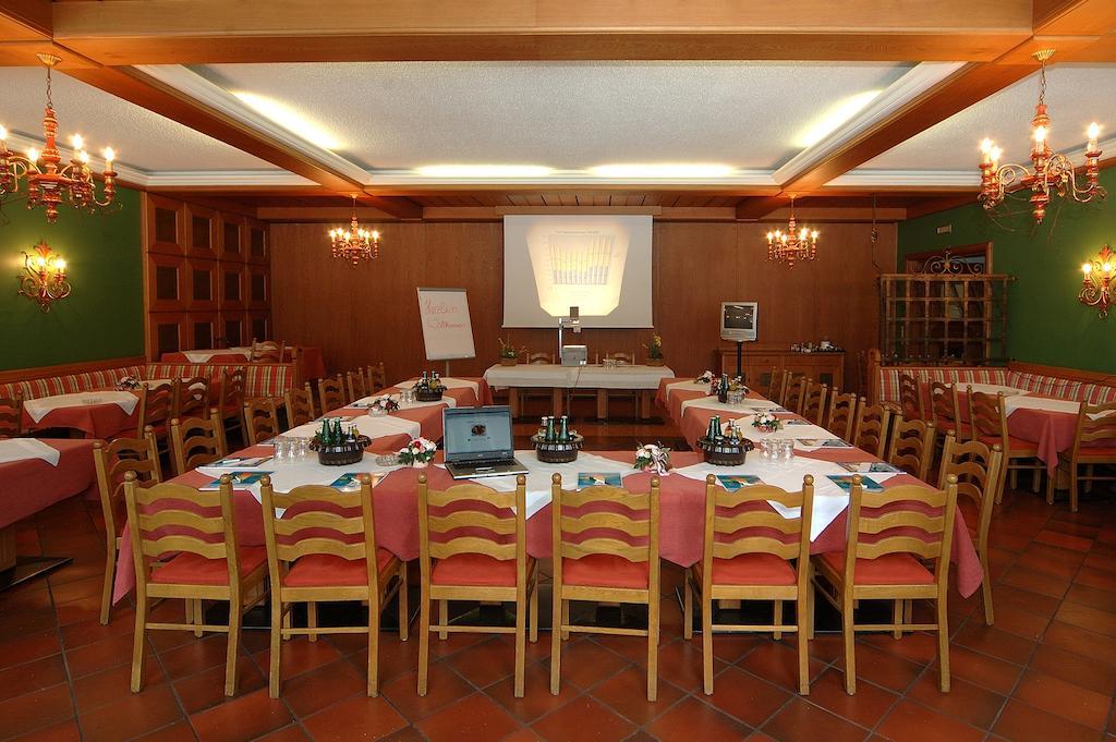Gasthof Braeuwirt Bergheim Extérieur photo
